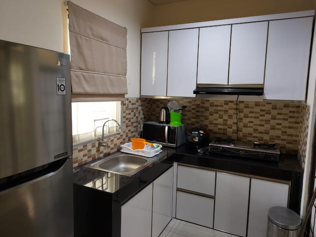 Rumah Disewakan di Patio Lippo Cikarang